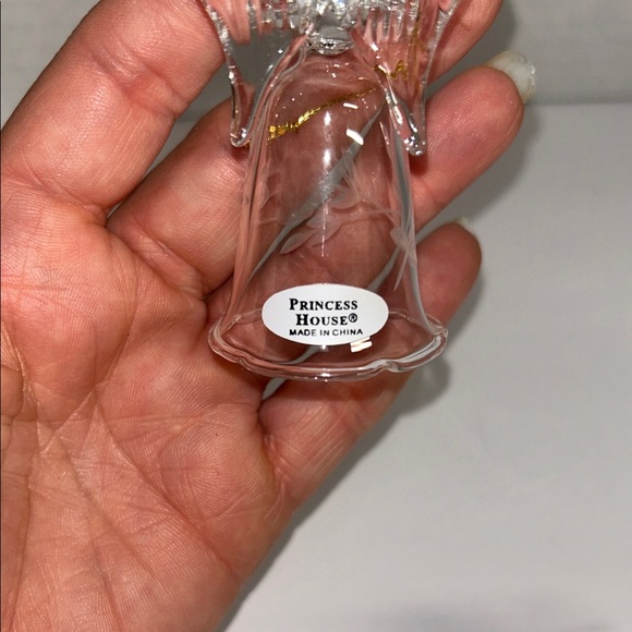 Princess House Crystal Angel Ornament Trio with Gold Highlights - Picture 5 of 8